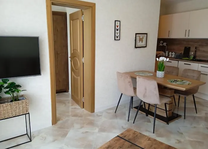 Aphrodite Park Deluxe 3* סאני ביץ'